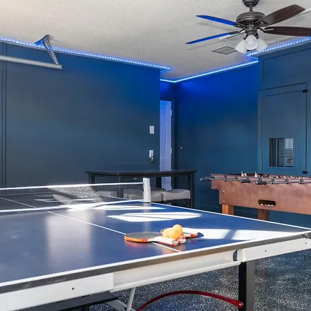 Magical 5-Bedroom Retreat W/ Pool, 3 Ensuite Bedrooms, Near Disney, And Internet! Kissimmee Exterior photo