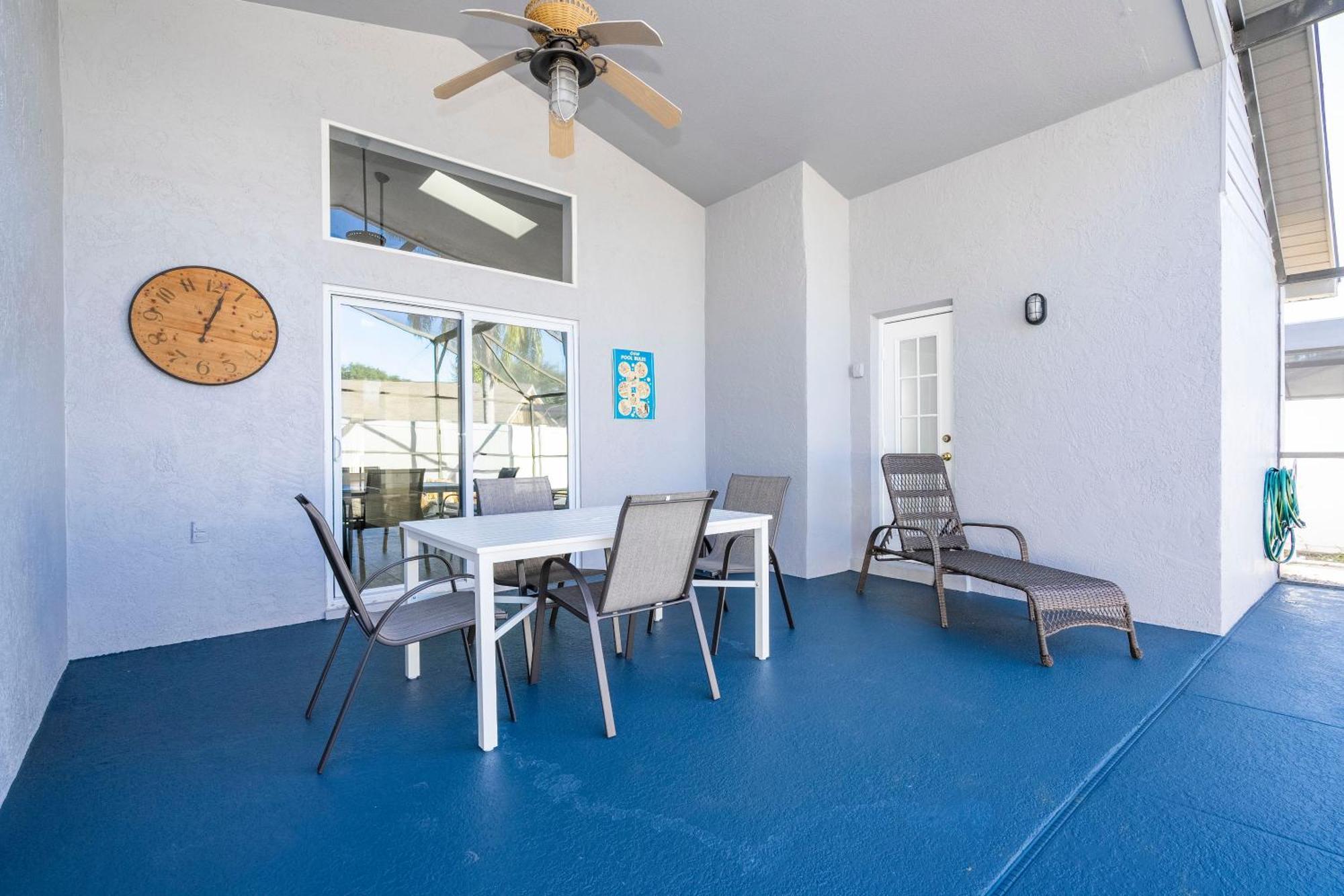 Hébergement de vacances Magical 5-bedroom Retreat W/ Pool, 3 Ensuite Bedrooms, Near Disney, And Internet!